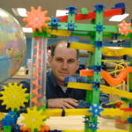 NO TIME FOR GAMES: Jeff Dronzek, owner of Learn All About It Toys in Warwick, said that he is expecting consumers to further curb spending because of the economy. / 