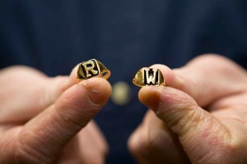 LIKE A LEAD BALLOON: A federal ban on lead in children’s products could affect items that include children’s jewelry, shown above. / LIKE A LEAD BALLOON: A federal ban on lead in children’s products could affect items that include children’s jewelry, shown above. /