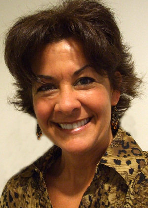 Christine McAndrews / Christine McAndrews /