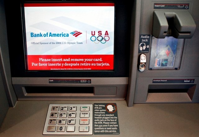 BANKS AND OTHER FINANCIAL INSTITUTIONS are expected to increase the fees they charge consumers as government insurance agencies raise their premiums charge. / BANKS AND OTHER FINANCIAL INSTITUTIONS are expected to increase the fees they charge consumers as government insurance agencies raise their premiums charge. /