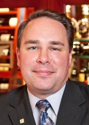 Michael J. Edwards / Michael J. Edwards /