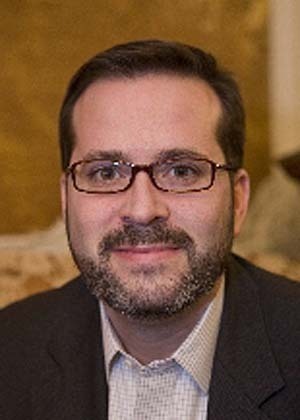 Daniel Egan / Daniel Egan /