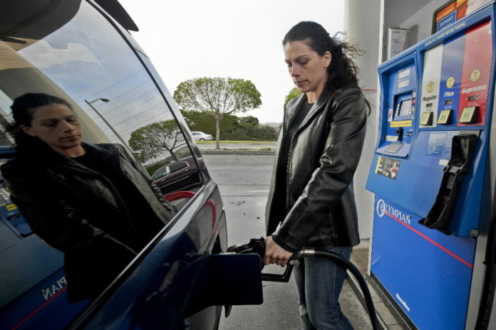 The average price of self-serve, unleaded regular gasoline in Rhode Island stood at $2.75 per gallon on Monday, according to AAA Southern New England. / 