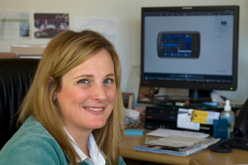 CASTING A LINE: Kimberly Lancaster Hageman, owner of public relations firm Caster Communications, focuses her business on marketing for consumer-electronics companies. / CASTING A LINE: Kimberly Lancaster Hageman, owner of public relations firm Caster Communications, focuses her business on marketing for consumer-electronics companies. /
