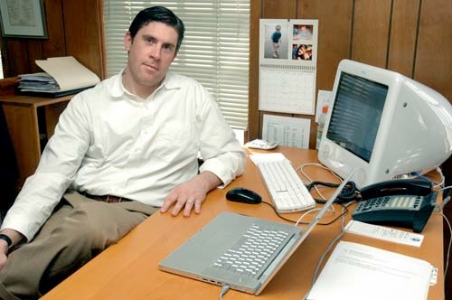 SILENT TREATMENT: Scott Pickering, managing editor of East Bay Newspapers, said the comments section of the group’s websites had become a “battleground.” / SILENT TREATMENT: Scott Pickering, managing editor of East Bay Newspapers, said the comments section of the group’s websites had become a “battleground.” /