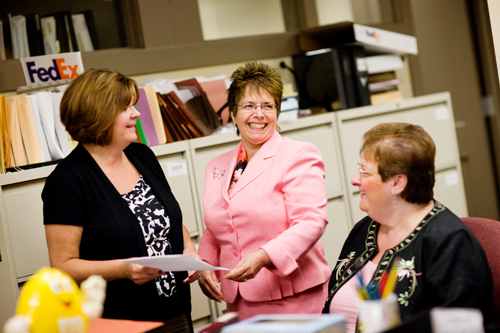 PUTTING IN WORK: Partridge Snow & Hahn legal secretaries,
from left: Rosa Almeida, Bernice Sousa and
Ana Saccota.
PBN PHOTO/
RUPERT WHITELY / PUTTING IN WORK: Partridge Snow & Hahn legal secretaries,
from left: Rosa Almeida, Bernice Sousa and
Ana Saccota.
PBN PHOTO/
RUPERT WHITELY /