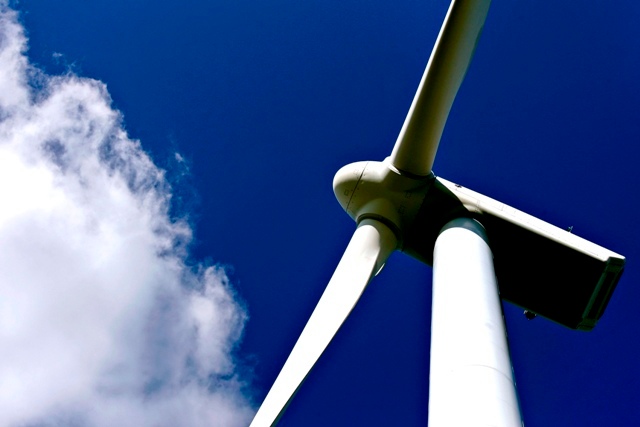 A CONSULTANT says two offshore wind farms could generate $1 billion in economic activity. / A CONSULTANT says two offshore wind farms could generate $1 billion in economic activity. /