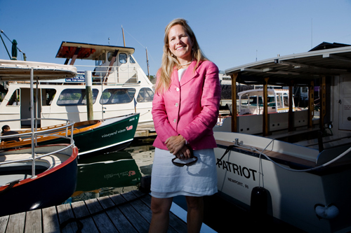 SPREADING THE MESSAGE: Businesses hire Newport Harbor Corp.’s Gail Lowney Alofsin to deliver speeches on marketing, leadership and teamwork. / SPREADING THE MESSAGE: Businesses hire Newport Harbor Corp.’s Gail Lowney Alofsin to deliver speeches on marketing, leadership and teamwork. /