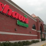 SHAW'S SUPERMARKETS, a division of Supervalu Inc., said it is closing five stores in Massachusetts and Rhode Island on Wednesday. / 