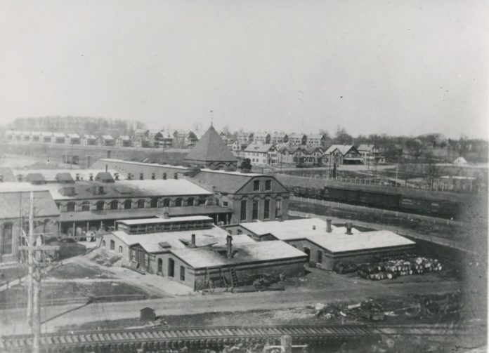 Phillipsdale from American Electrical Works plant circa 1910. / COURTESY R.I. HISTORICAL PRESERVATION & HERITAGE COMMISSION