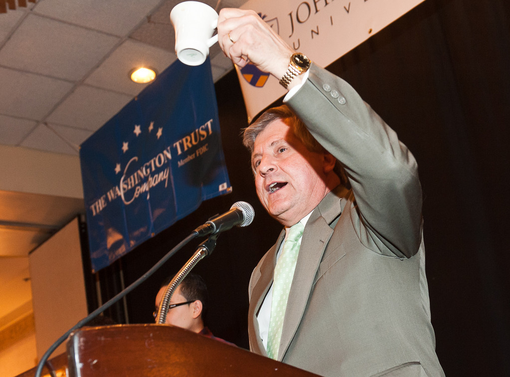 Frank Coletta (LRI '97) saluted last year's recipients Frank Coletta (LRI '97) saluted last year's recipients