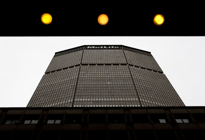 METLIFE Inc. was awarded more time to submit a fresh capital plan to the Federal Reserve after attempts to lift its dividend and resume buybacks were twice thwarted by the regulator. / BLOOMBERG FILE PHOTO/SCOTT EELLS METLIFE Inc. was awarded more time to submit a fresh capital plan to the Federal Reserve after attempts to lift its dividend and resume buybacks were twice thwarted by the regulator. / BLOOMBERG FILE PHOTO/SCOTT EELLS