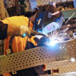 THE PRODUCTIVITY of U.S. workers fell more than initially estimated in the first quarter as labor costs climbed, indicating companies may pause before bringing on new employees. / BLOOMBERG FILE PHOTO/ANDREW HARRER