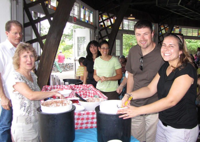 PERSONNEL 
INVESTMENT: 
AIPSO invests in its workers, whether it’s at the annual company picnic at Goddard Park in Warwick or through a variety of wellness initiatives. / COURTESY AIPSO