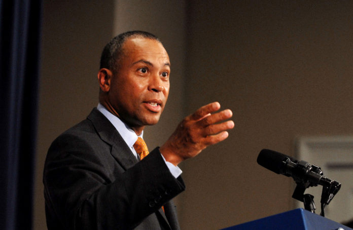 GOV. DEVAL PATRICK signed a $32.5 billion state budget but vetoed the $32.1 million set aside by state lawmakers to keep Taunton State Hospital afloat. / BLOOMBERG FILE PHOTO/MICHAEL SPRINGER