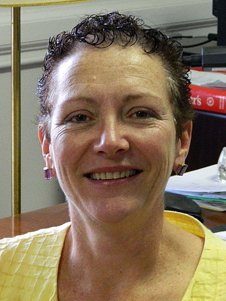Elizabeth Earls Elizabeth Earls