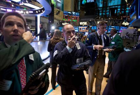 THE S&P500 is poised for a second weekly decline as President Barack Obama and Republican lawmakers prepare to meet for budget talks. / BLOOMBERG FILE PHOTO/SCOTT EELLS THE S&P500 is poised for a second weekly decline as President Barack Obama and Republican lawmakers prepare to meet for budget talks. / BLOOMBERG FILE PHOTO/SCOTT EELLS
