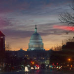 U.S. LAWMAKERS hurtle toward a midnight deadline to avert hundreds of billions of dollars in tax increases and spending cuts, struggling to extract the country from a fiscal trap they created.  / BLOOMBERG PHOTO/JAY MALLIN
