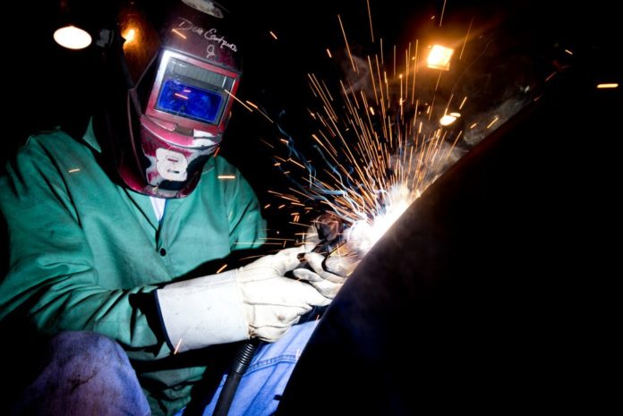 ORDERS FROM U.S. factories fell to a five month low in January. / BLOOMBERG FILE PHOTO/TY WRIGHT ORDERS FROM U.S. factories fell to a five month low in January. / BLOOMBERG FILE PHOTO/TY WRIGHT