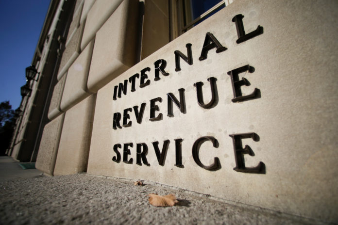 ACCORDING TO THE U.S. Internal Revenue Service, more than $3 million could await the estimated 3,300 Rhode Islanders who have yet to file their 2009 tax returns. / BLOOMBERG FILE PHOTO/ANDREW HARRER