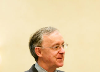 2013 Healthcare & Insurance Exchange Summit Photos Dr. John Murphy, Lifespan / Rupert Whiteley