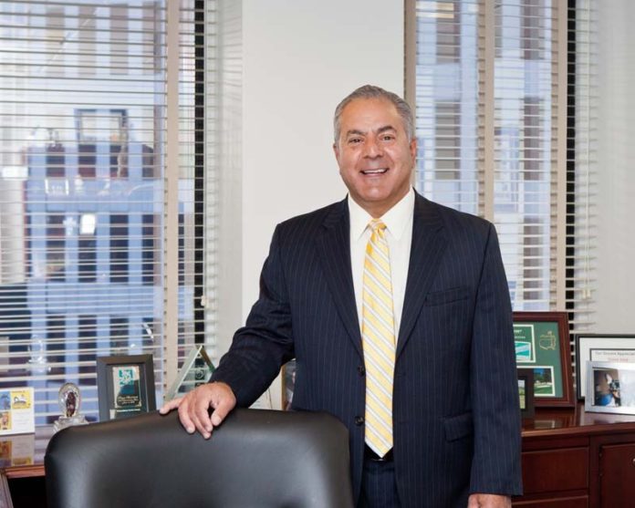 STICKING AROUND: Steven J. Issa became New England market president at Customers Bank when his new employer acquired Flagstar’s commercial-banking business in the region. / PBN PHOTO/TRACY JENKINS