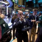 U.S. stocks rise on better-than-estimated data, acquisitions STOCKS GAINED in the U.S. on better-than-estimated economic data and acquisitions announced nit he media and grocery industries. / BLOOMBERG FILE PHOTO/SCOTT EELLS