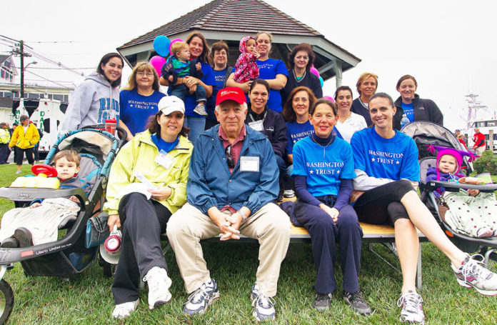 A HEALTHY DESTINATION: Nearly two dozen Washington Trust Co. employees took part in last fall’s American Heart Association Heart Walk in Westerly. / COURTESY THE WASHINGTON TRUST CO. A HEALTHY DESTINATION: Nearly two dozen Washington Trust Co. employees took part in last fall’s American Heart Association Heart Walk in Westerly. / COURTESY THE WASHINGTON TRUST CO.