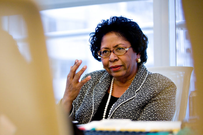 FORMER BROWN UNIVERSITY PRESIDENT Ruth J. Simmons, seen here in a 2010 interview, ranked 21st in the nation in 2011 for compensation of those 500 private colleges and universities with the largest endowments, according to a study by the Chronicle of Higher Education.  / BLOOMBERG FILE PHOTO/DANIEL ACKER