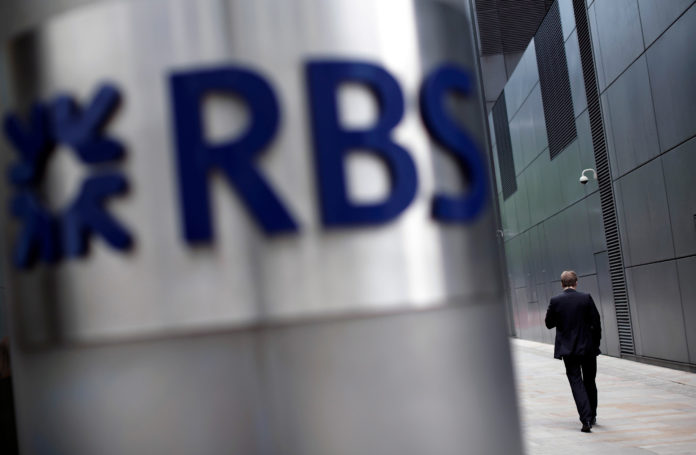 ROYAL BANK OF SCOTLAND GROUP PLC reported a first-quarter profit of $2 billion last week, driving its stock up 8.2 percent to $5.59, the bank's largest stock increase in more than two years. / BLOOMBERG FILE PHOTO/MATTHEW LLOYD