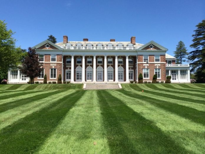 STONEHILL COLLEGE was named one of the 50 most underrated colleges in America, according to Business Insider. / COURTESY STONEHILL COLLEGE/FACEBOOK