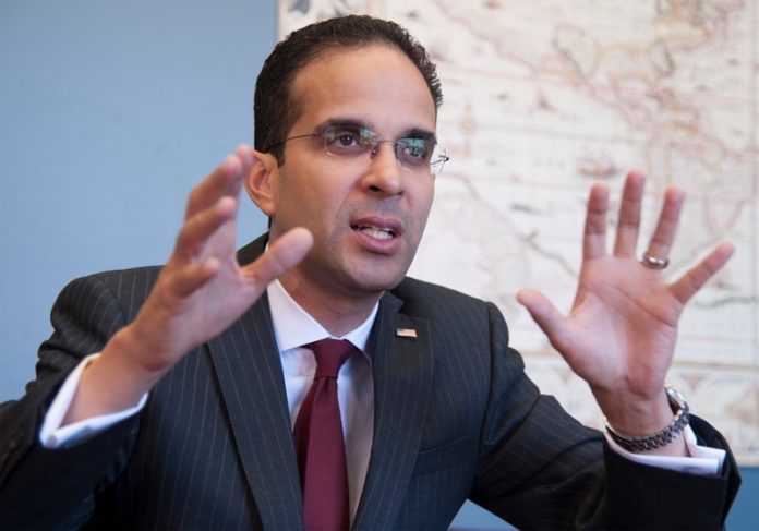 FORMER PROVIDENCE MAYOR ANGEL TAVERAS has joined the Boston office of law firm Greenberg Traurig LLP.  / PBN FILE PHOTO/MICHAEL SALERNO