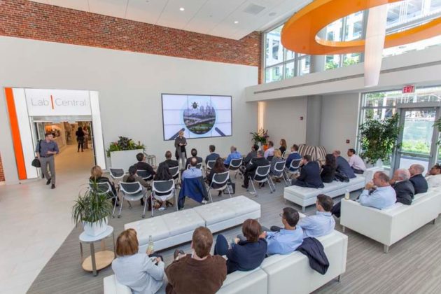 GREAT MINDS: A seminar takes place at LabCentral, a science lab that allows researchers to share workspace and equipment in Cambridge. / COURTESY LABCENTRAL, PAUL AVIS/AVIS STUDIO