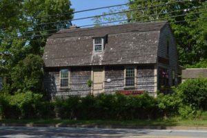 3895 Main RoadPROPERTY OWNER: Four Corners Properties LLCTENANT: Katherine Lovell Studio and Gallery