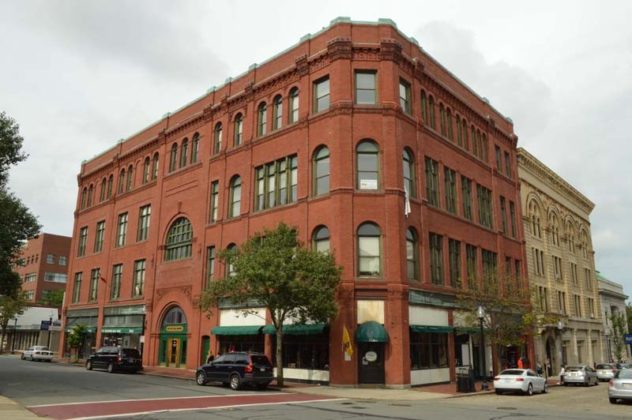 628-640 Pleasant St.PROPERTY OWNER: The Maiden Company Inc.TENANTS: Celia's Boutique; New Bedford Bay Sox; Sarducci's; Whaling City Glass