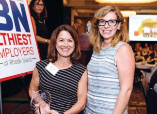 2016 Healthiest Employer Award Event Preventure’s Cindy Butts and Morgan Glade accept their Healthiest Employee award