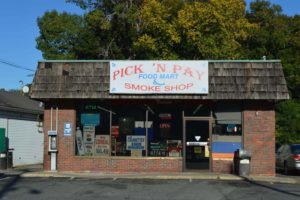 619 PUTNAM PIKEPROPERTY OWNER: Marc Leonetti, et uxTENANT: Pick N' Pay