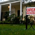 SALES OF previously owned U.S. homes climbed for the fifth time in six months to the highest level since 2007, indicating housing-market momentum will extend into 2017, National Association of Realtors data showed Wednesday. / BLOOMBERG NEWS PHOTO