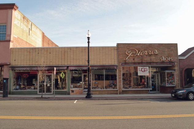 77 Main St. (1954)  PROPERTY OWNER: Mark F. and Susan L. McCauley Trust  TENANT: St. Pierre&rsquo;s Shoes