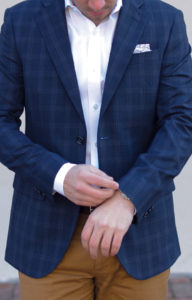 FITTING IN: Softer, unstructured jackets match well with casual trousers for dress-down Fridays in the office. / COURTESY MARC ALLEN FINE CLOTHIERS