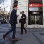 BANCO SANTANDER IS seeking to increase control of its U.S. subprime auto loan unit, which seems more likely now after the bank passed the Federal Reserve's bank stress test last month. /BLOOMBERG FILE PHOTO /ANGEL NAVARRETE