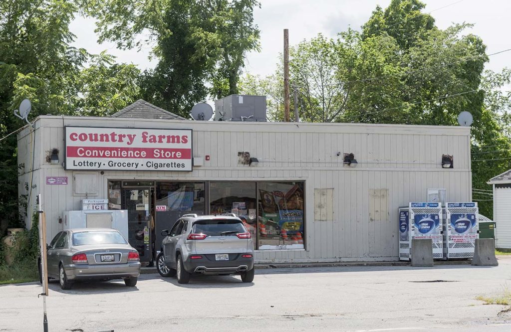 1200 Putnam Pike (1966) PROPERTY OWNER: Dinesh Patel TENANT: Country Farms Convenience Store
