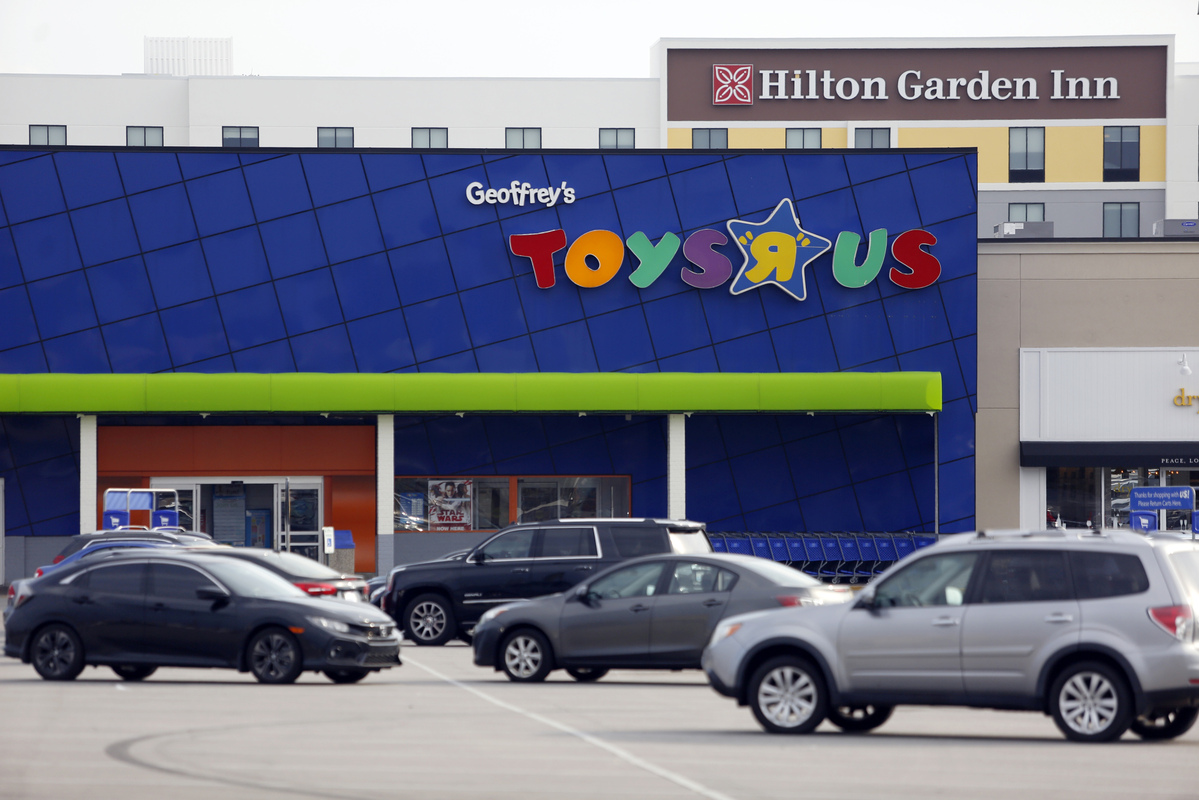Toys R Us Seeks Bankruptcy Crushed By Debt And Online Rivals