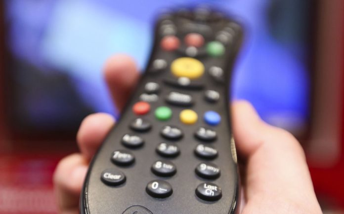 THE FCC HAS voted to eliminate a regulation that required broadcasters to maintain a main studio in or near the communities they served. / BLOOMBERG FILE PHOTO/CHRIS RATCLIFFE THE FCC HAS voted to eliminate a regulation that required broadcasters to maintain a main studio in or near the communities they served. / BLOOMBERG FILE PHOTO/CHRIS RATCLIFFE