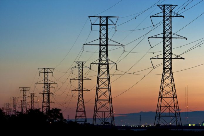 THE COUNTRY'S power grid is starting to show strain in the face of a record breaking cold snap. / BLOOMBERG FILE PHOTO/STEVE HOCKSTEIN THE COUNTRY'S power grid is starting to show strain in the face of a record breaking cold snap. / BLOOMBERG FILE PHOTO/STEVE HOCKSTEIN