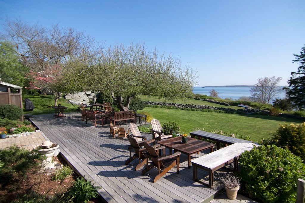 WITH 200 FEET OF PRIVATE SHORELINE, 302 East Shore Road sold for $2.5 million in January. / COURTESY ISLAND REALTY RI