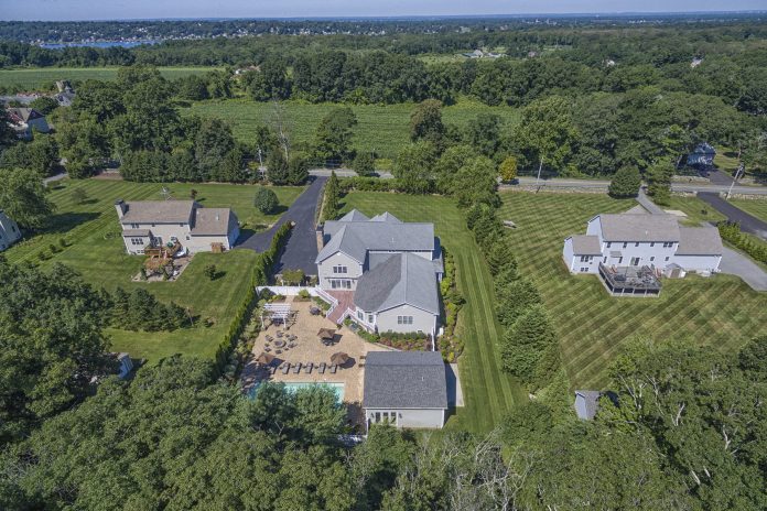 THE CUSTOM-BUILT home at 194 Touisset Road in Warren, an 8,000-square-foot colonial, sold recently for $1,050,000, the highest price for a single-family home in the town in more than a year. / COURTESY MOTT & CHACE SOTHEBY'S INTERNATIONAL REALTY THE CUSTOM-BUILT home at 194 Touisset Road in Warren, an 8,000-square-foot colonial, sold recently for $1,050,000, the highest price for a single-family home in the town in more than a year. / COURTESY MOTT & CHACE SOTHEBY'S INTERNATIONAL REALTY