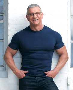 KEYNOTE SPEAKER: TV personality Robert Irvine was one of the keynote speakers at the New England Food Show held Feb. 25-27 at the Boston Convention Center. / COURTESY NEW ENGLAND FOOD SHOW
