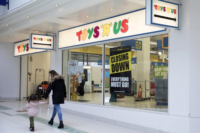 TOY MANUFACTURERS, including Hasbro, saw share prices drop early Friday on news that Toys R Us may shutter its U.S. operations entirely. / BLOOMBERG NEWS PHOTO/JASON ALDEN