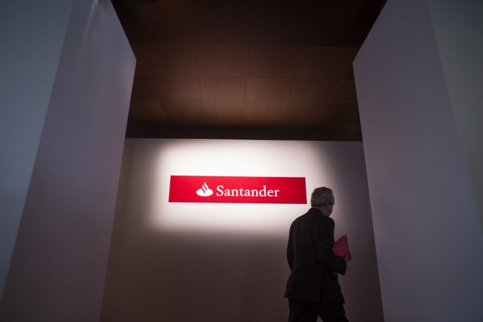 BANCO SANTANDER SA reported a $$2.51 billion profit for the first quarter of 2018. / BLOOMBERG FILE PHOTO/ANGEL NAVARETTE BANCO SANTANDER SA reported net income of $2.51 billion for the first quarter of 2018, while its U.S. operations, which include Santander Bank, posted earnings of $152.7 million. / BLOOMBERG FILE PHOTO/ANGEL NAVARETTE